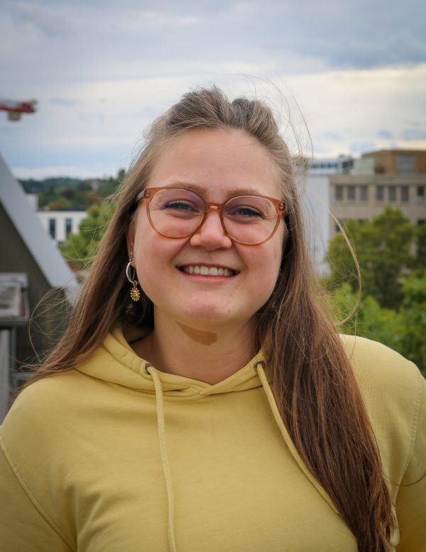 Portraitbild_Yvonne_Fuhr